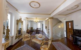 Villa Puccini Bed&Breakfast